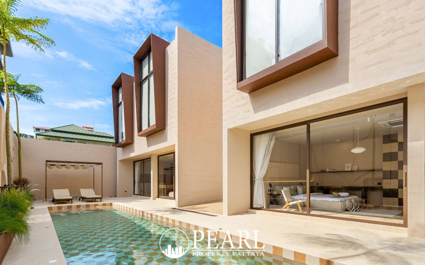 5 Bedroom House for Sale in Villa Barrera