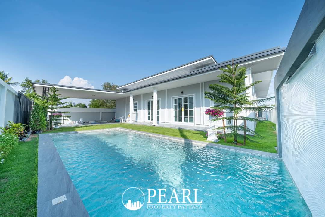 4 Bedroom House for Sale in Natheekarn Park View