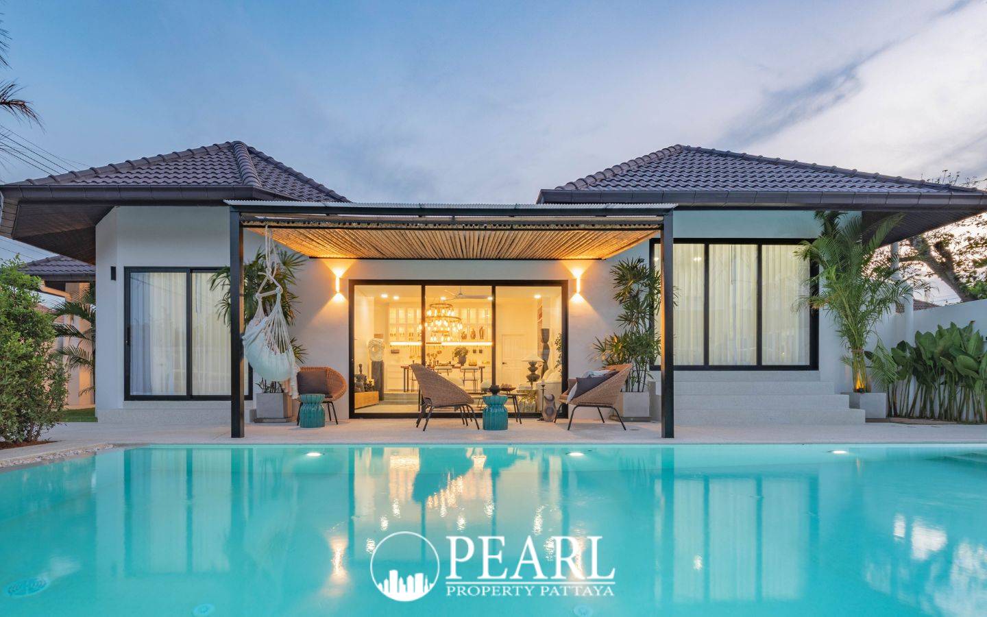5 Bedroom House for Sale in Srisuk Villa