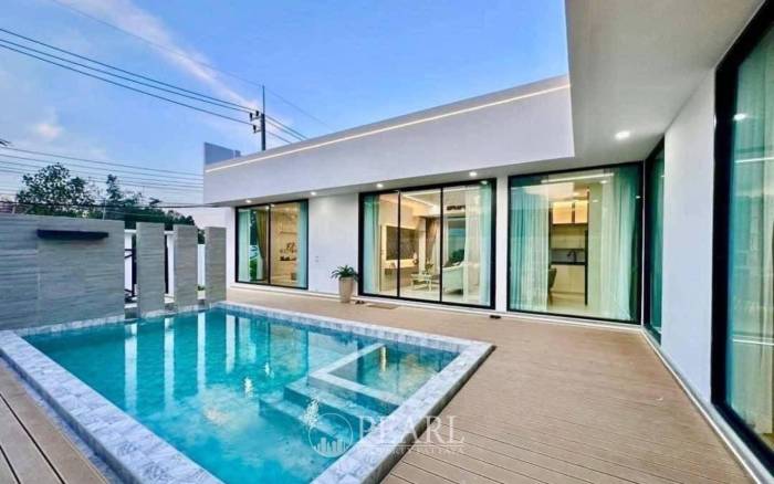 3 Bedroom House for Sale in East Pattaya