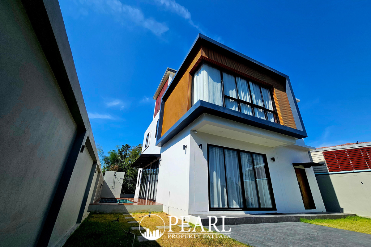 4 Bedroom House for Sale in Central Pattaya