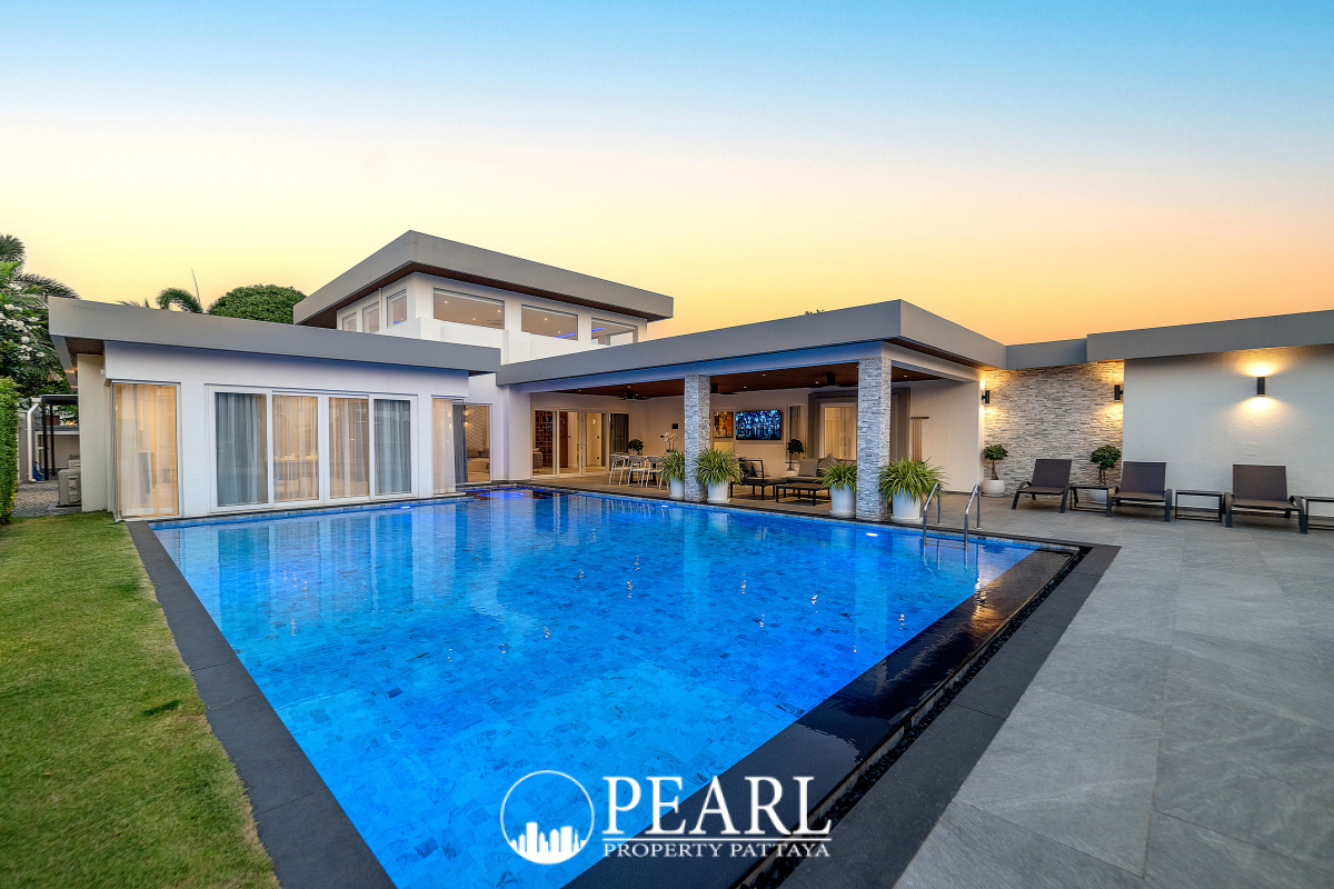 6 Bedroom House for Sale in Central Pattaya