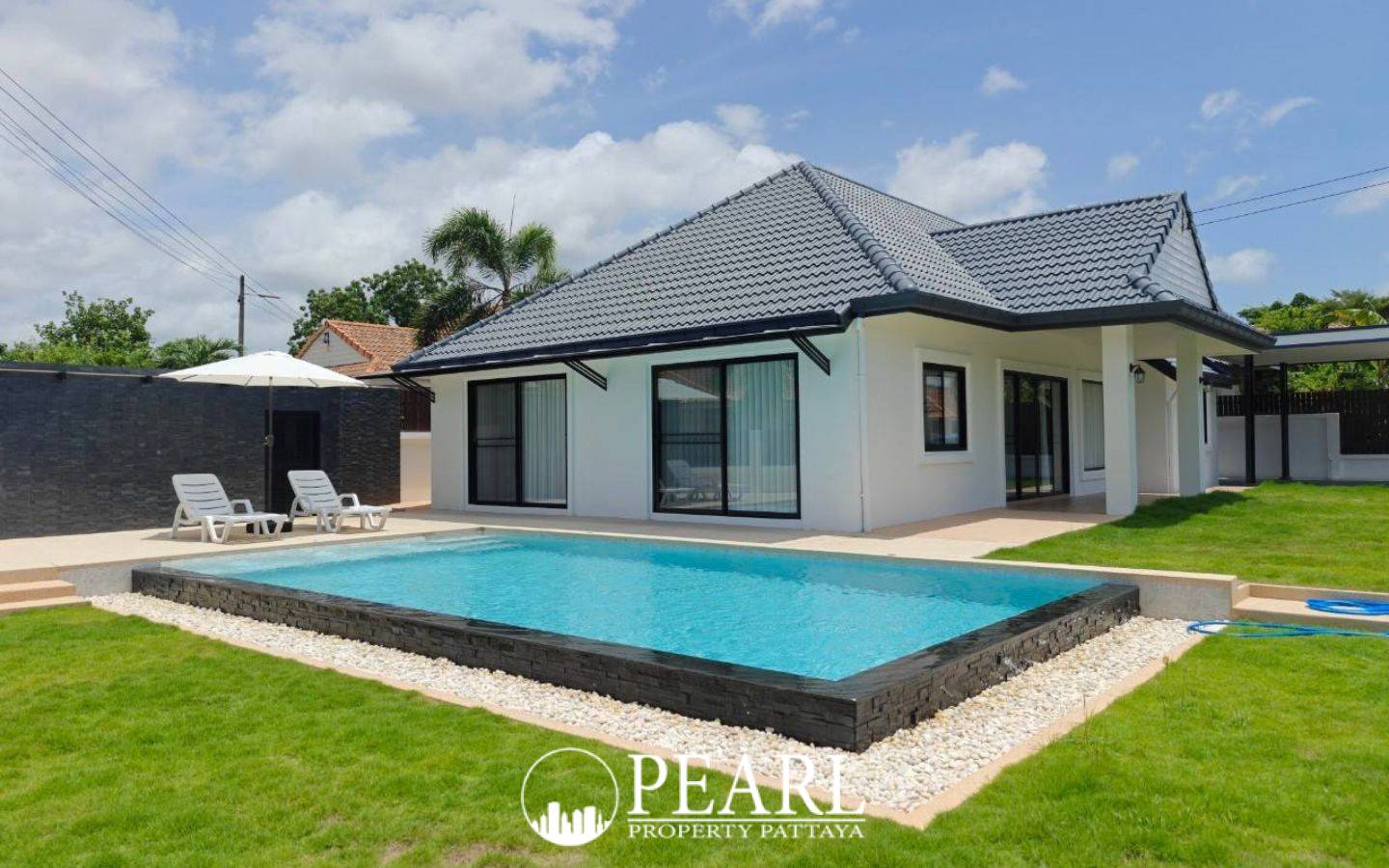 4 Bedroom House for Sale in Tropical Village Phase1