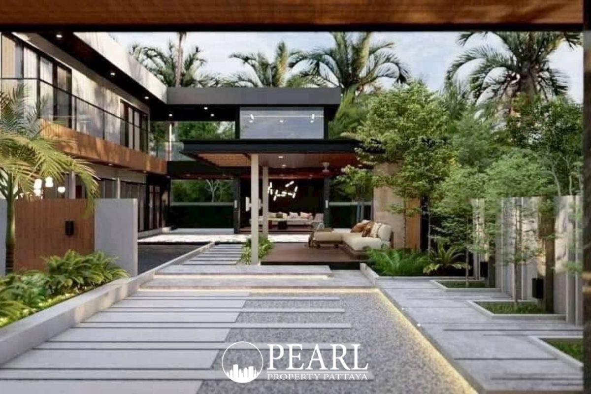 5 Bedroom House for Sale in Central Pattaya