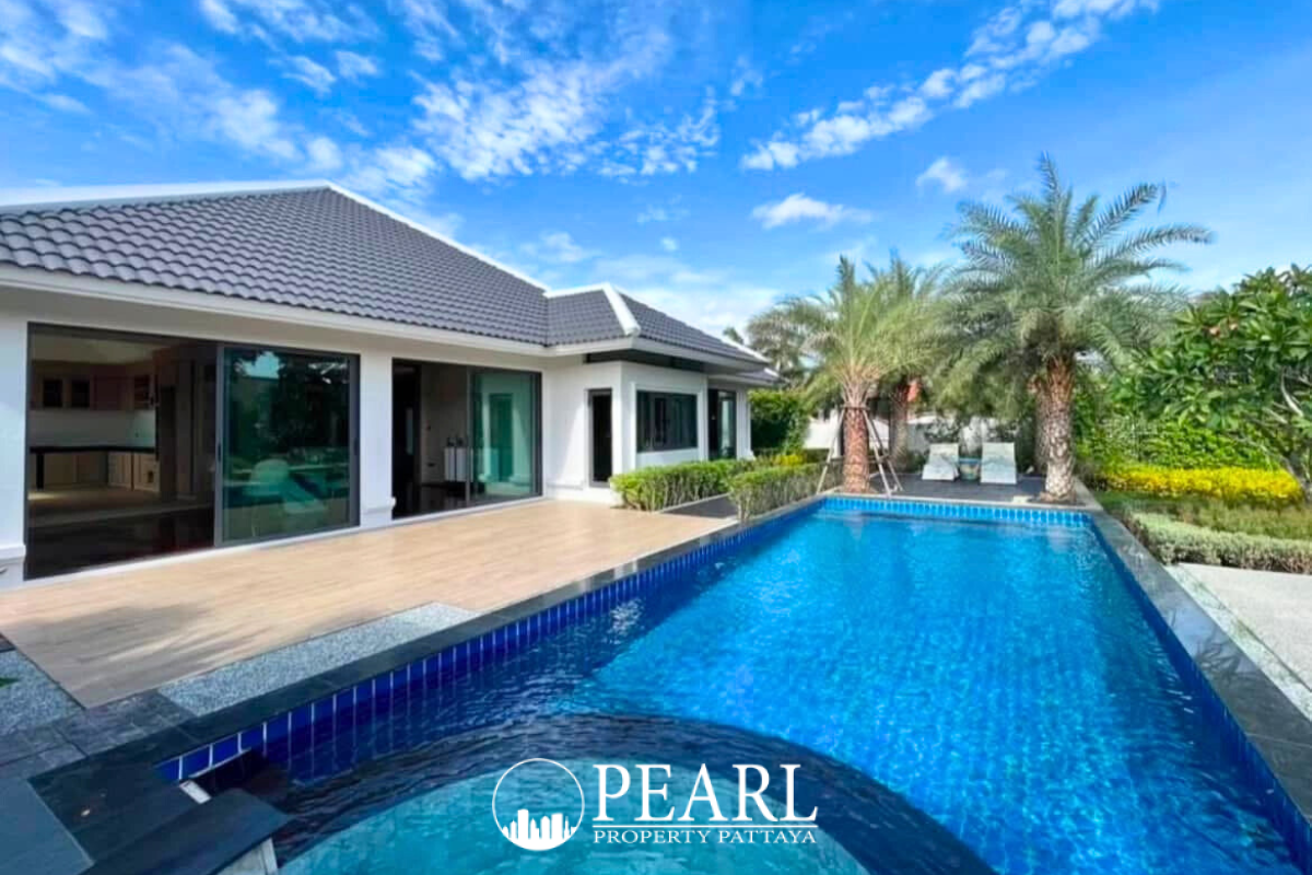 4 Bedroom House for Sale in European Thai House