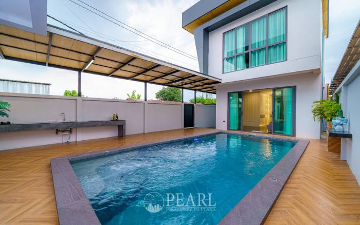 5 Bedroom House for Sale in L Pattaya