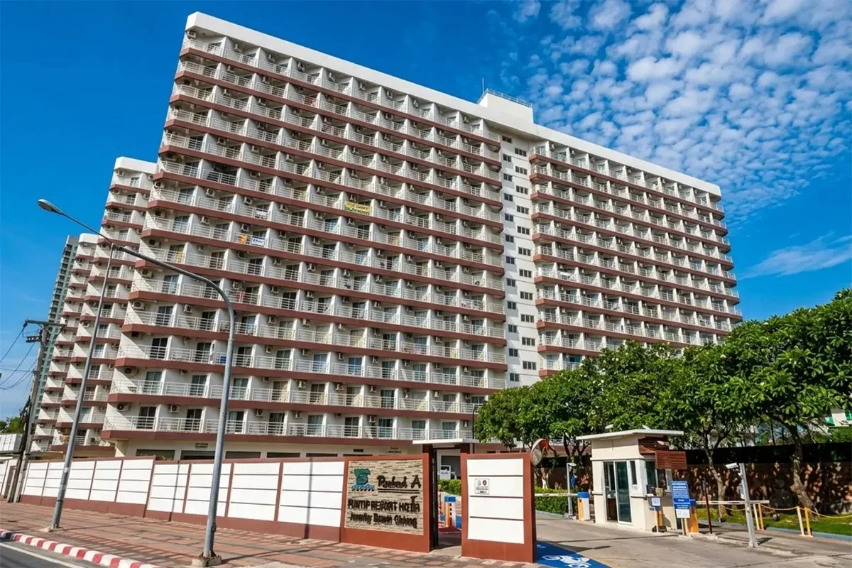 Rimhad Jomtien Condominium – Eigentumswohnungsprojekt in Bang Lamung