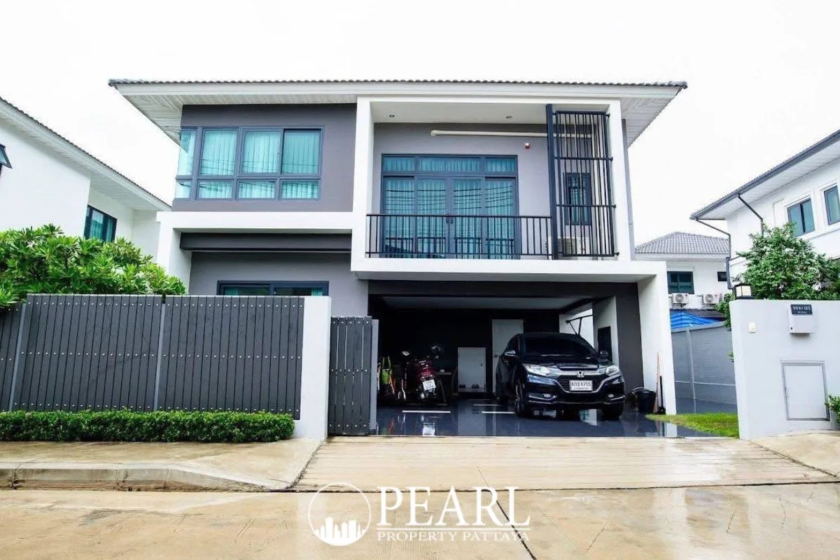 4 Bedroom House for Sale at Patta Ville