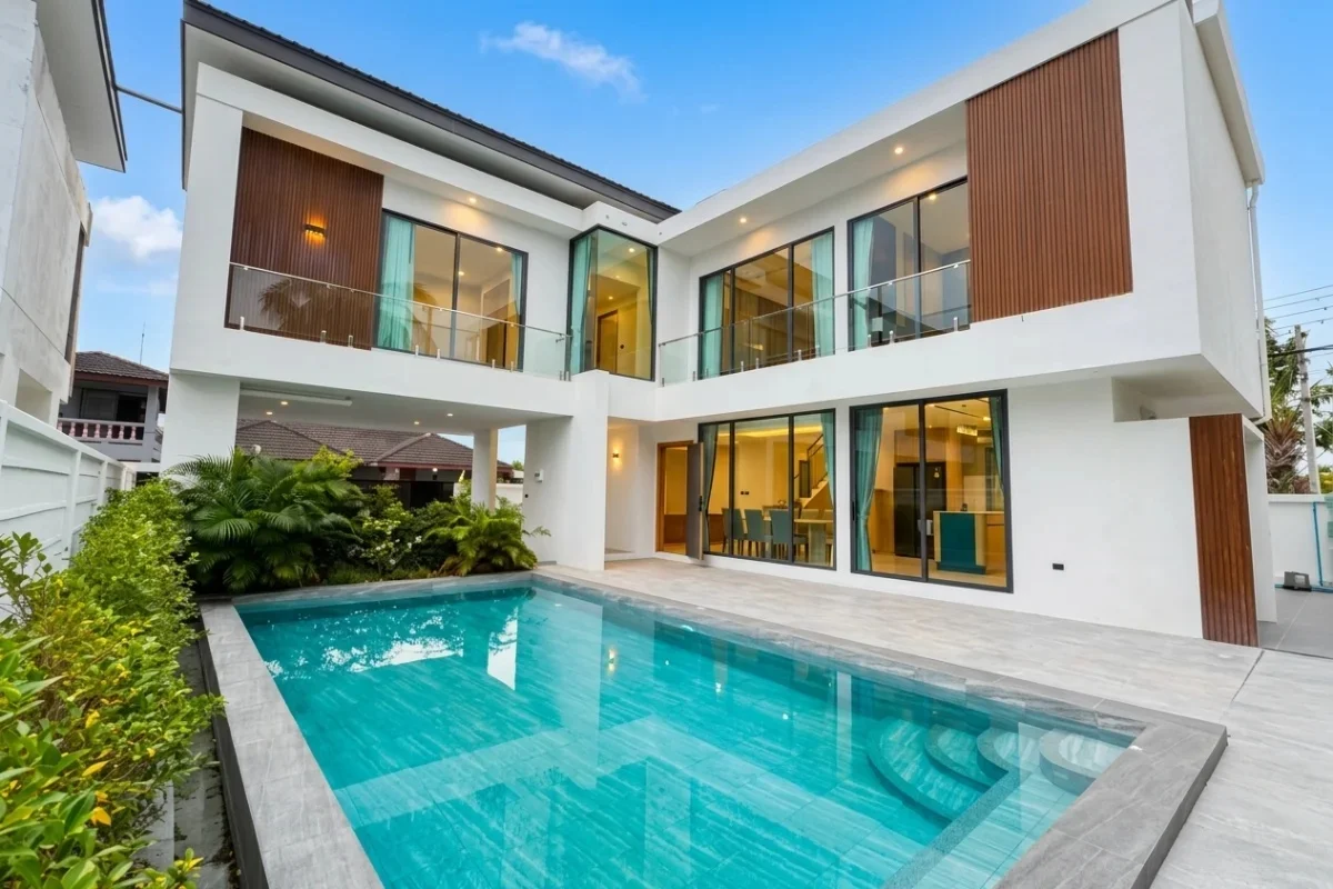 3 Bedroom House for Sale at Areeya Villa