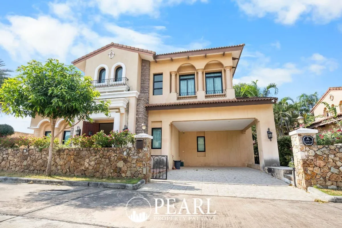 3 Bedroom House for Sale in Nusa Chivani Pattaya