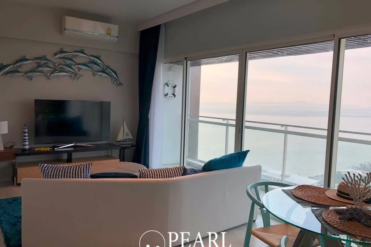 2 Bedroom Condo for Sale at Veranda Residence Pattaya