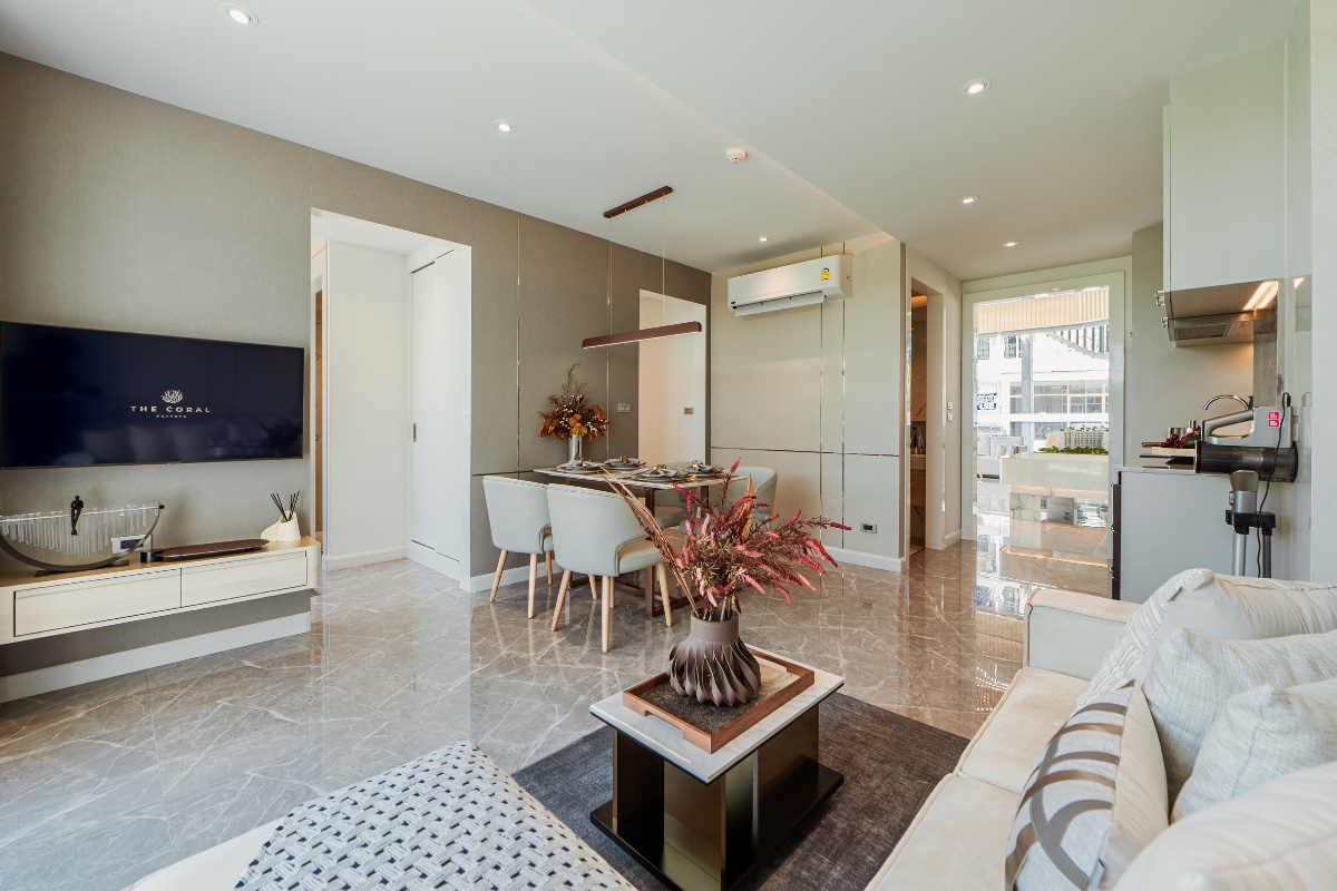 2 Bedroom Condo for Sale at The Coral Pattaya, Na Kluae, Pattaya — photo 4