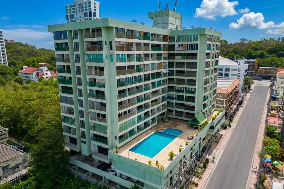 Sombat Pattaya Condotel – Eigentumswohnungsprojekt in Bang Lamung