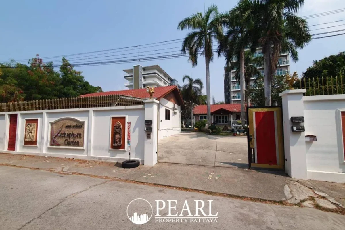 12 Bedroom House for Sale in Bang Lamung