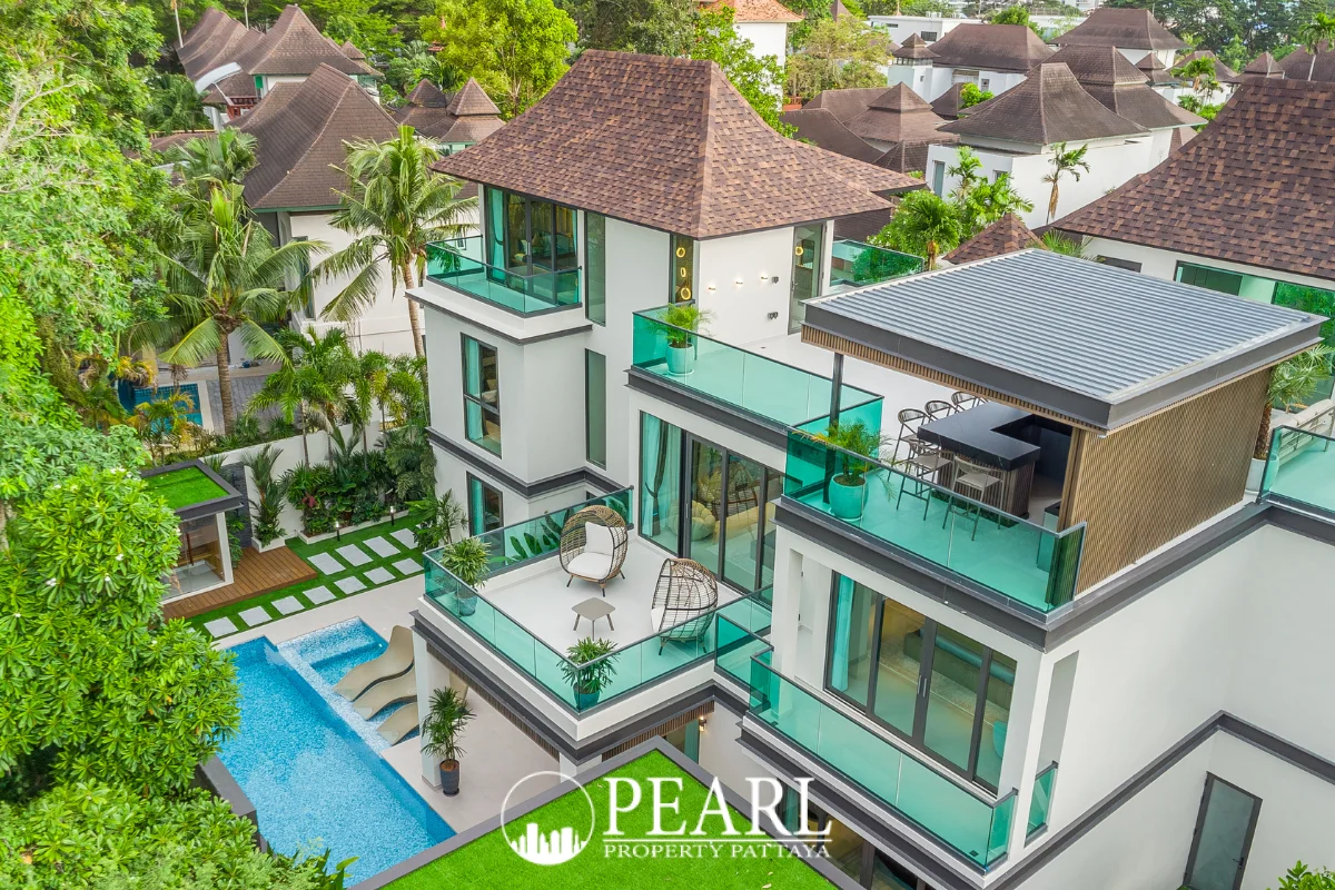 7 Bedroom House for Sale at Nagawari Pattaya