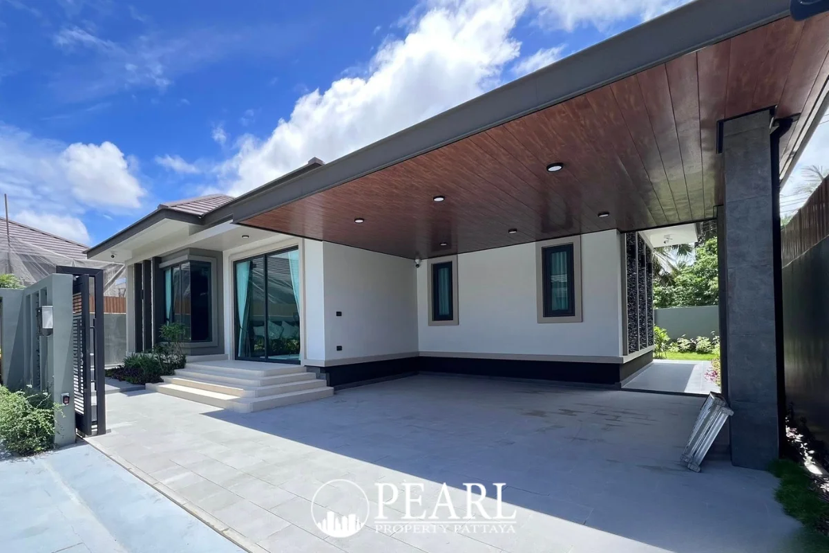 3 Bedroom House for Sale in East Pattaya