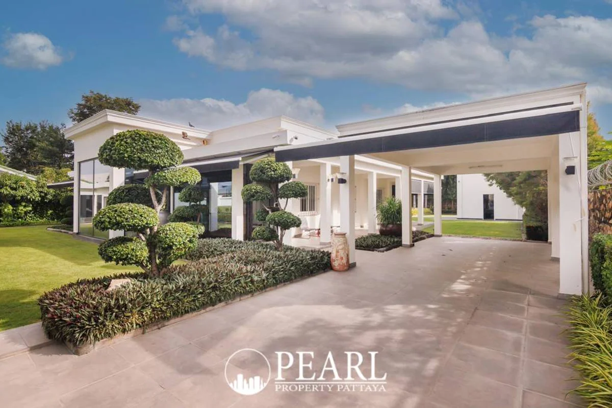 2 Bedroom House for Sale in Jomtien