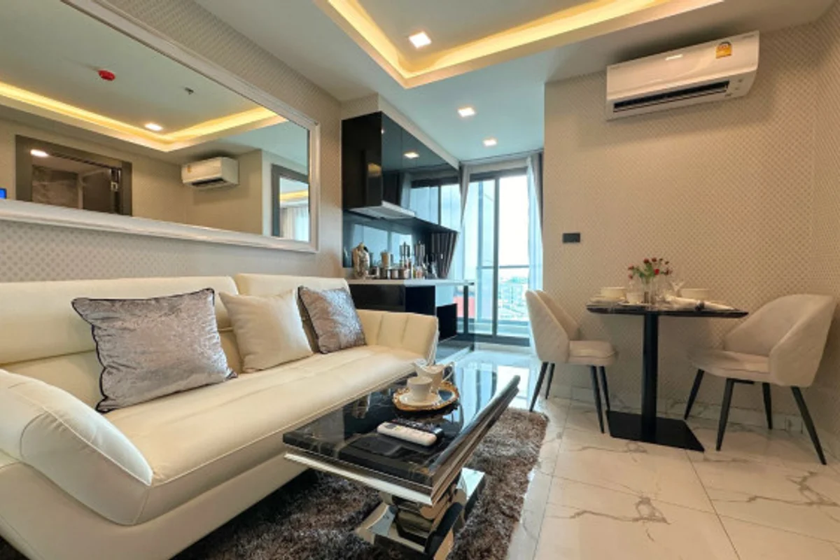 1 Bedroom Condo for Sale at Arcadia Millennium Tower