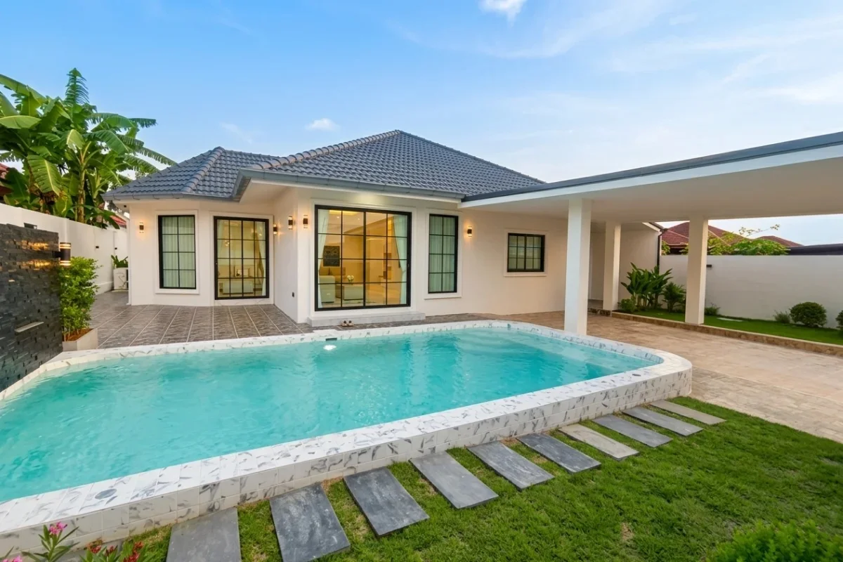 4 Bedroom House for Sale at Chokchai Garden Home 2