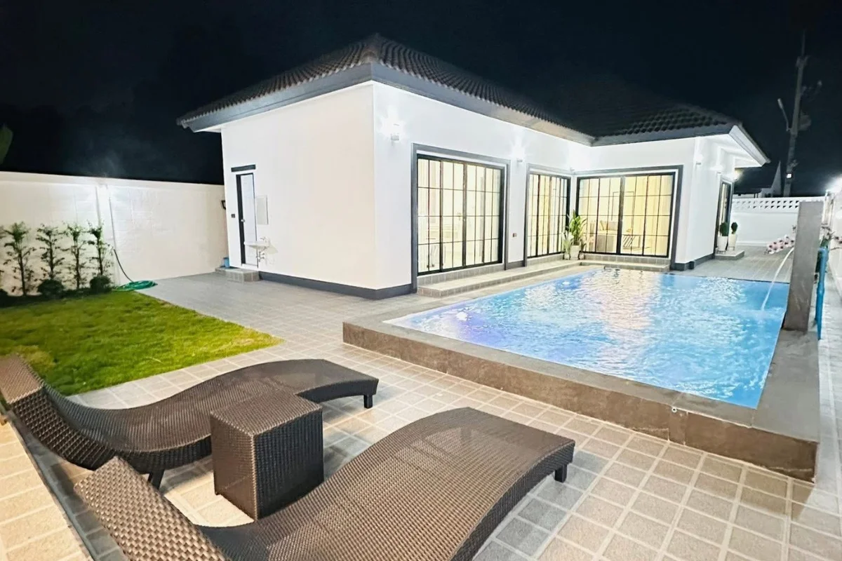 4 Bedroom House for Sale at Rattanakorn Village 18