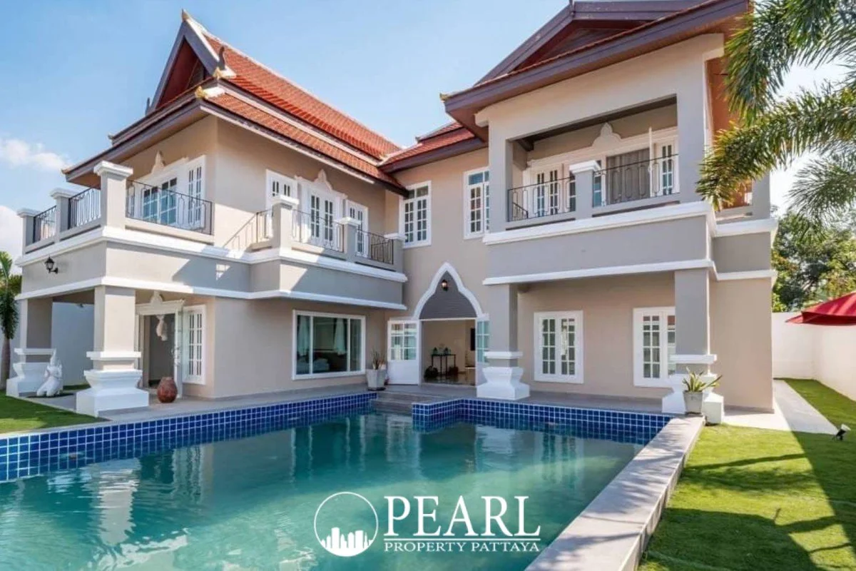 6 Bedroom House for Sale in Central Pattaya