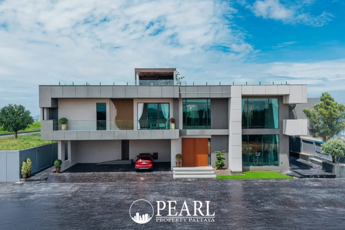 5 Bedroom House for Sale at Opal Village