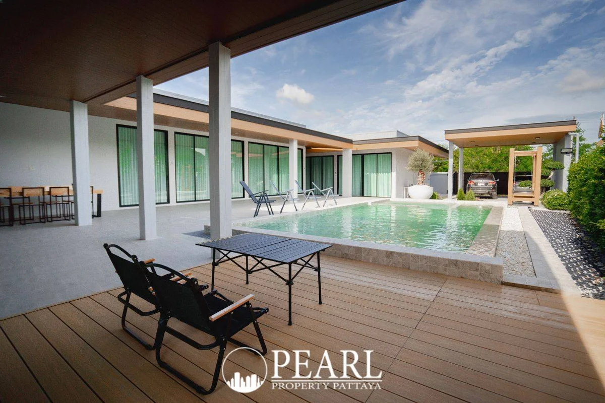 5 Bedroom House for Sale in Sattahip – Villa/House for Sale in Pattaya