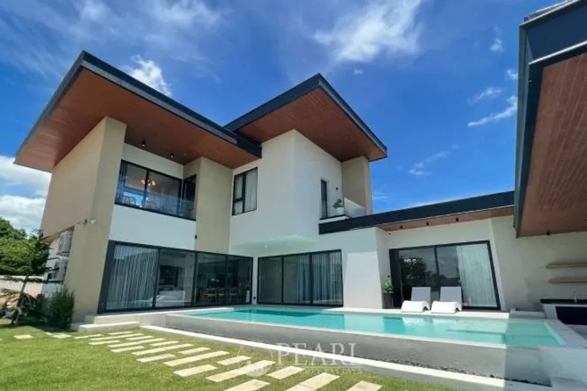 4 Bedroom House for Sale in Nong Pla Lai