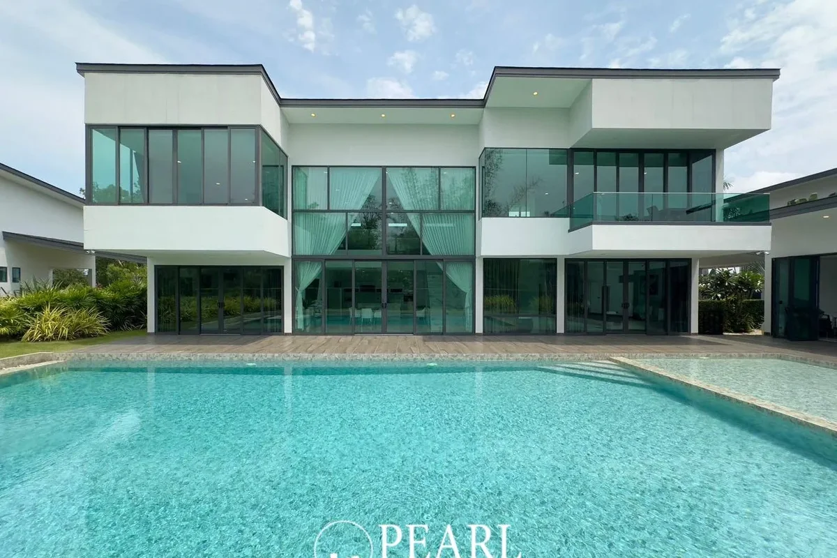4 Bedroom Villa for Sale in Bang Sare
