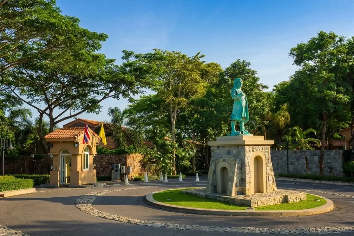 Silk Road Place – Villenanlage in Huai Yai