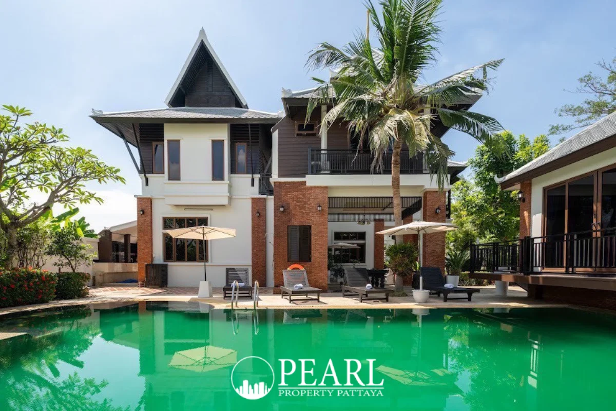 5 Bedroom House for Sale in Central Pattaya