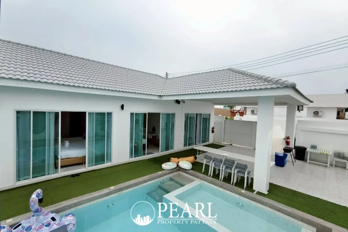 5 Bedroom Condo for sold in Pong – 5 Bedrooms Condo in Bang Lamung
