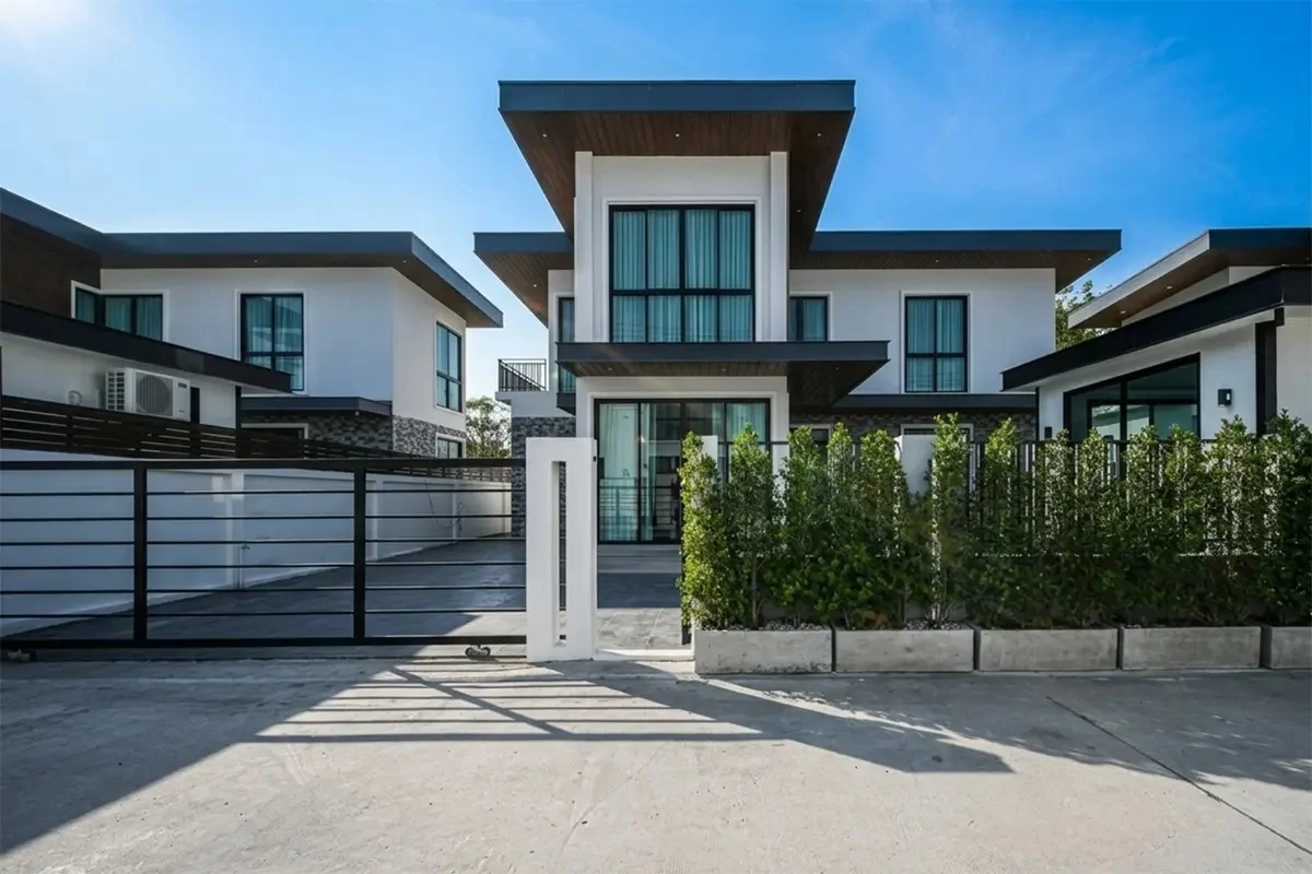 Aqua Pool Villa by Vinyx Pattaya – Villenanlage in Huai Yai