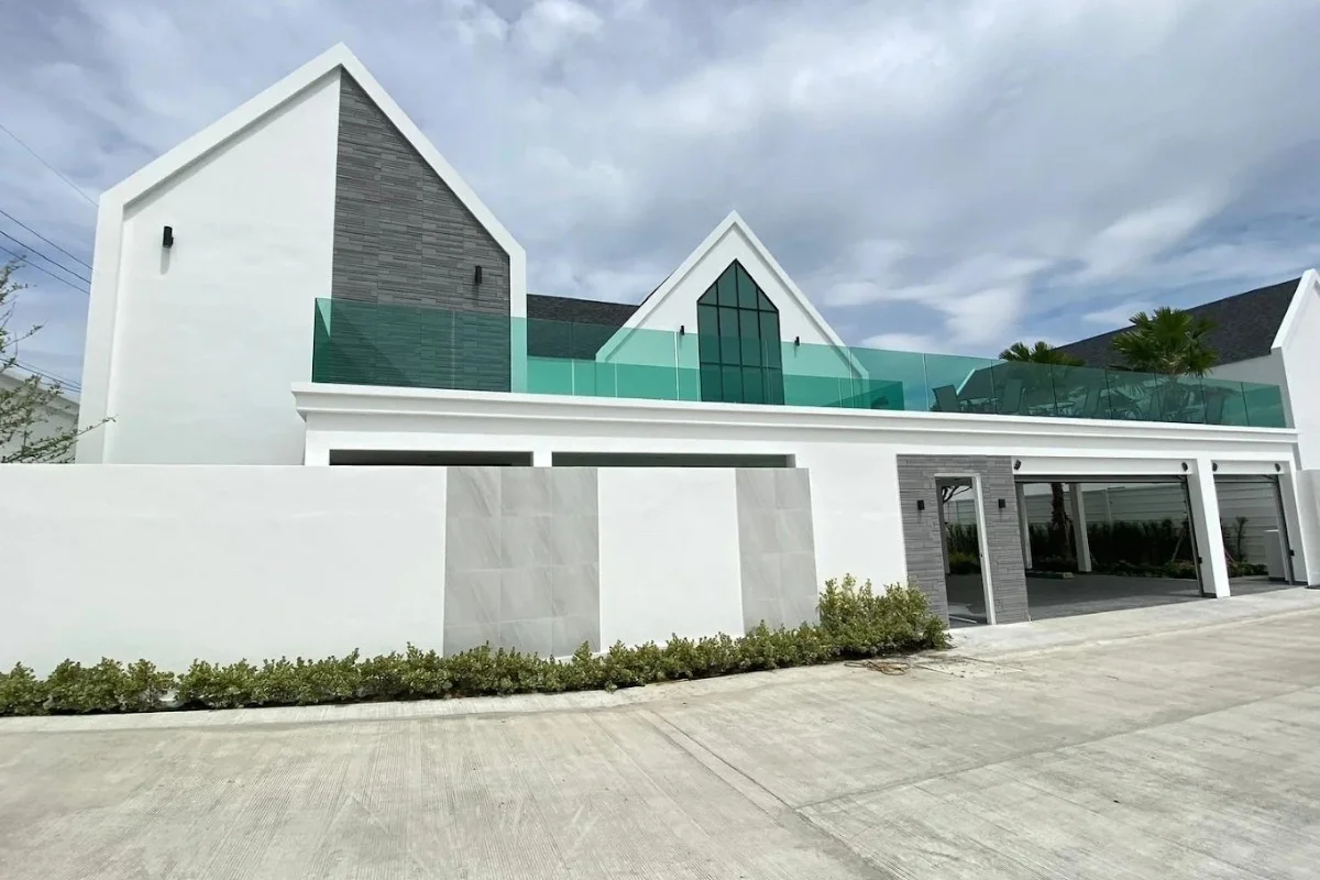 3 Bedroom House for Sale at Larelana Villa
