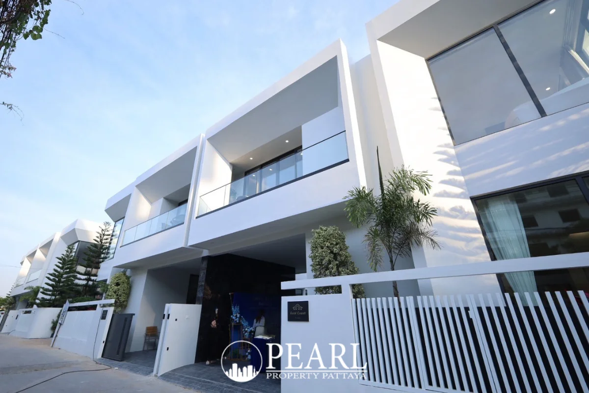 Haus mit 5 Schlafzimmern zum Verkauf in Central Pattaya – 5 Schlafzimmer Haus in Bang Lamung