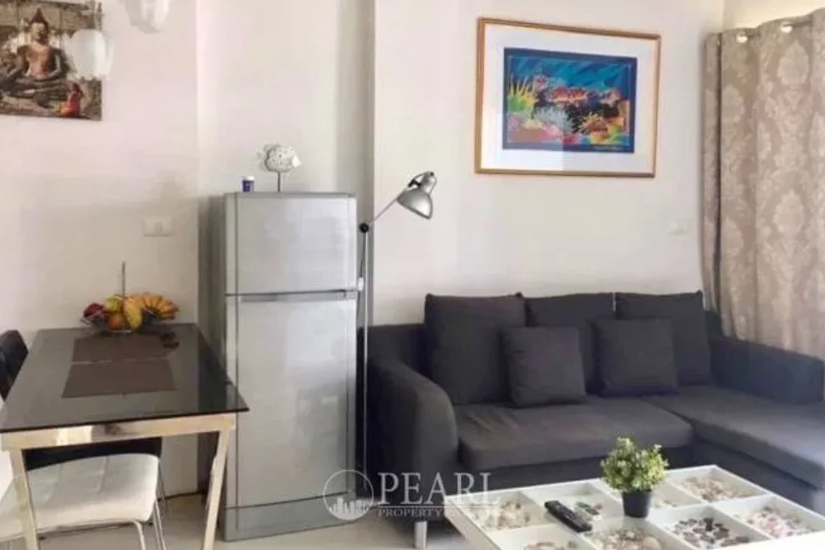 1 Bedroom Condo for Sale at The Gallery Condominium