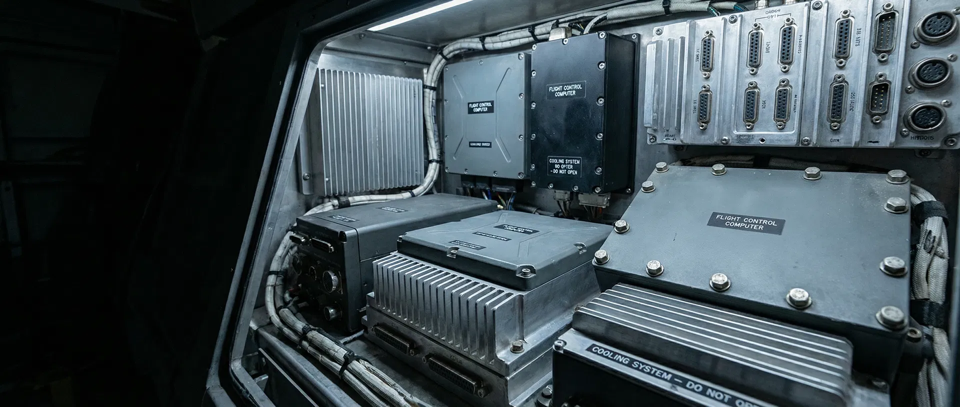 Photonic cooling for defense & aerospace — Maxwell Labs