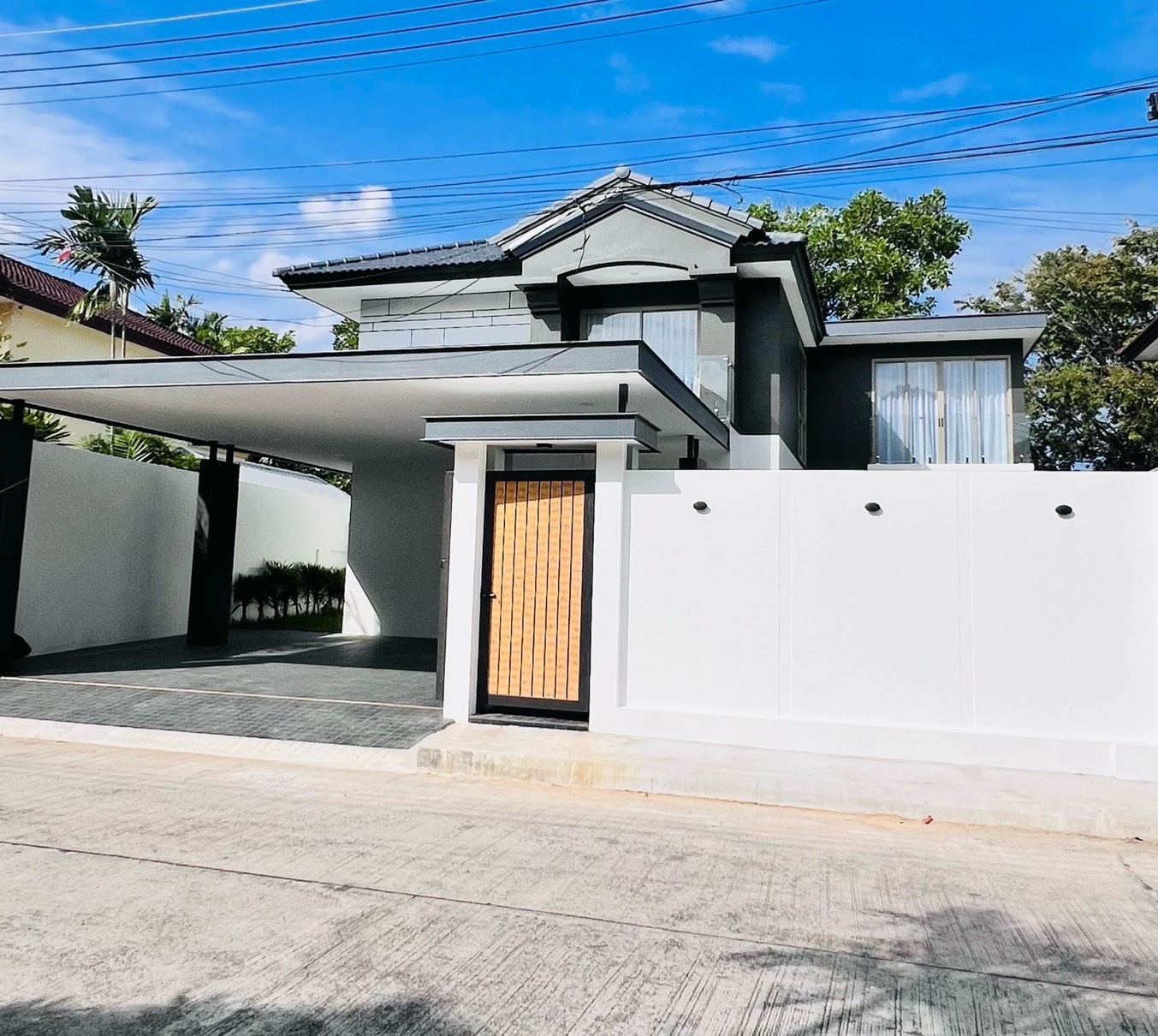 วิลล่าขาย พูลวิลล่าหรู ฉลอง ภูเก็ต 4 ห้องนอน ราคา 15.9 ล้าน