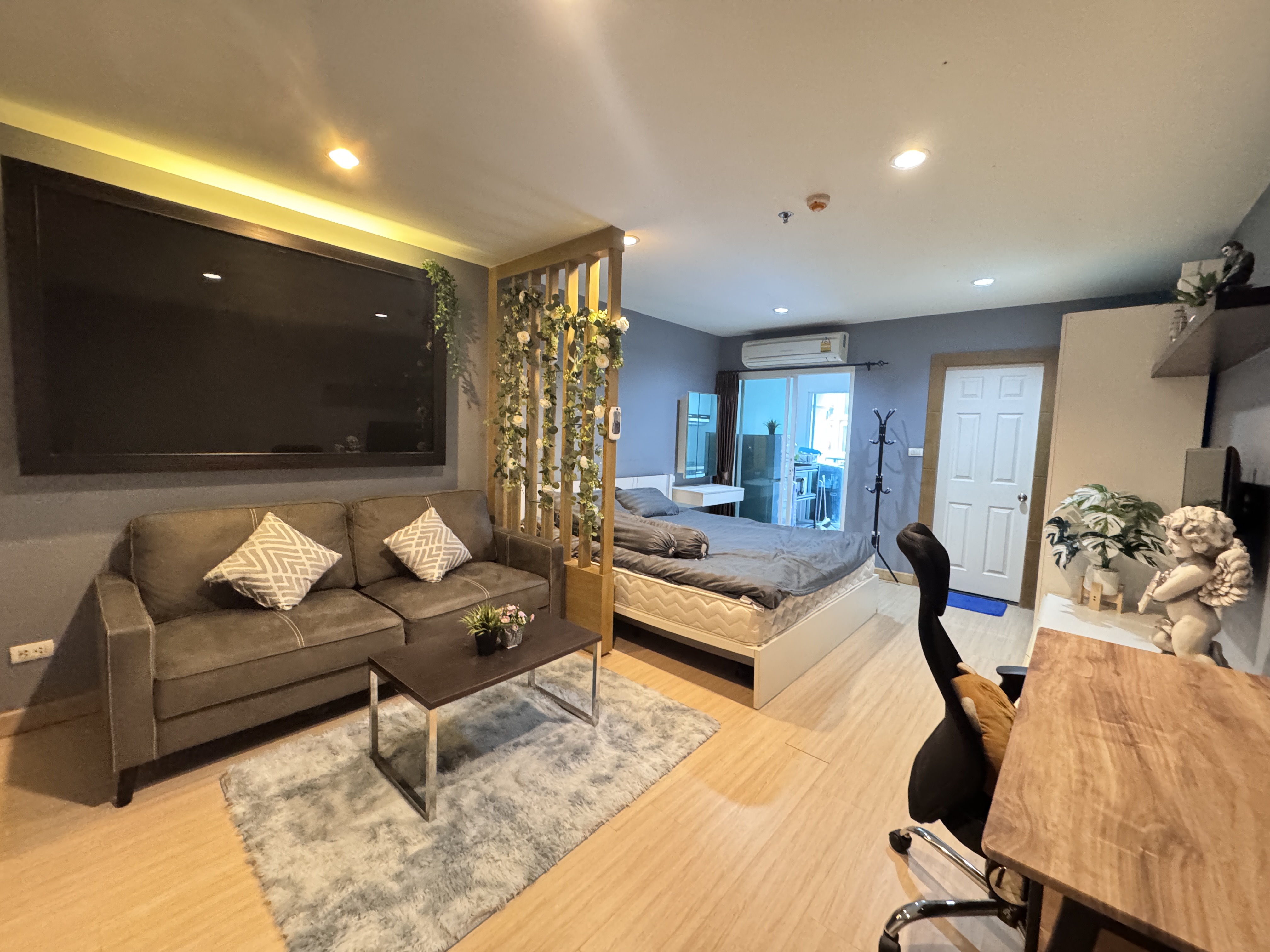 คอนโดให้เช่า มีสระว่ายน้ำ ใกล้เซ็นทรัลภูเก็ต ภูเก็ต ราคา 18,000 บาท