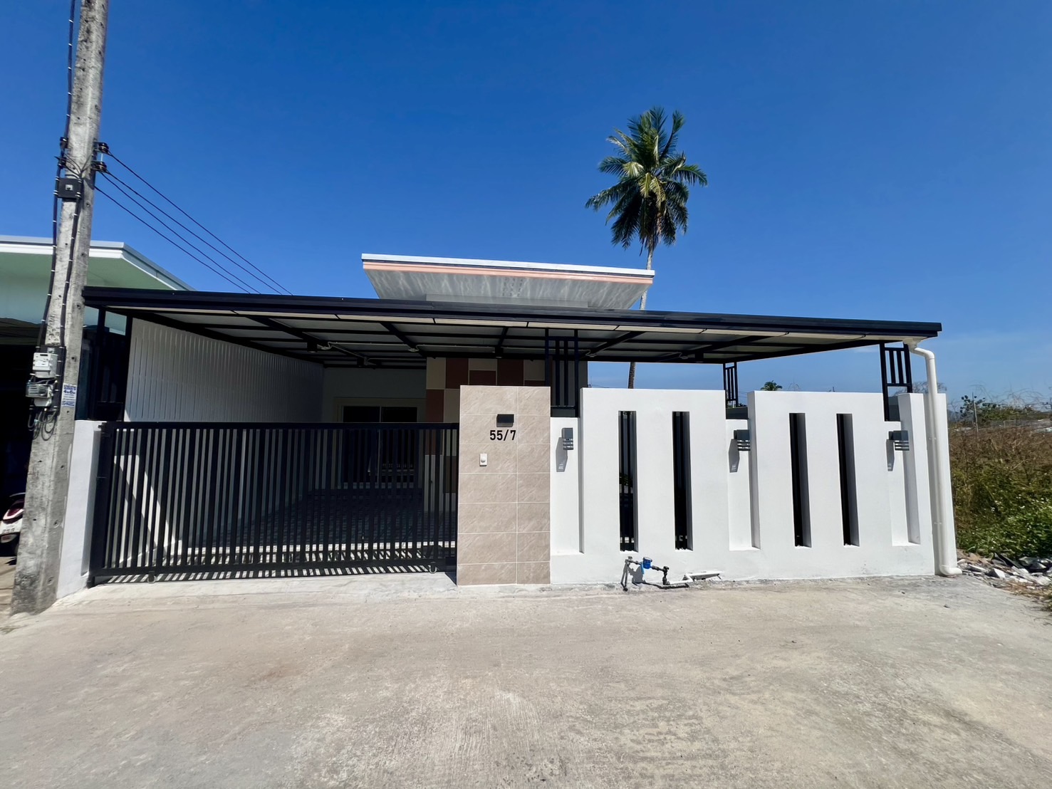 บ้านเดี่ยวขาย รีโนเวทใหม่ บางโจ ภูเก็ต 2 ห้องนอน ราคา 3.69 ล้าน