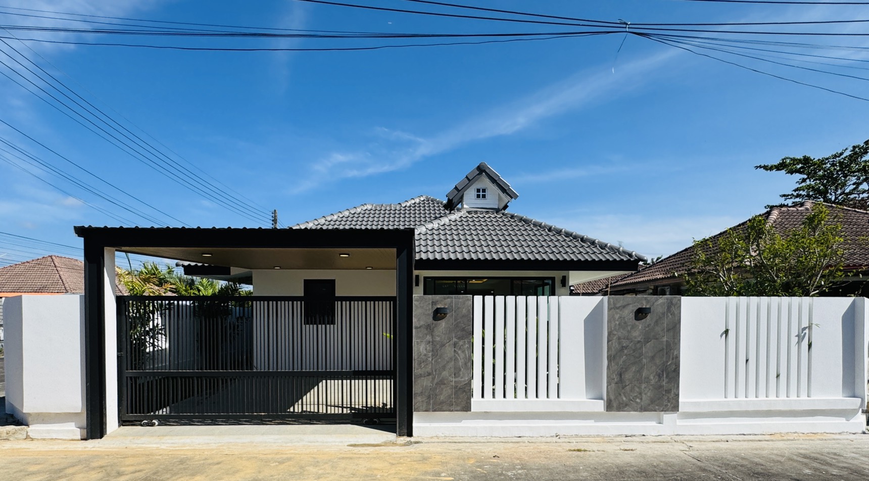 บ้านขาย หลังมุม หมู่บ้านธนาภา ป่าคลอก ภูเก็ต ราคา 4.59 ล้าน