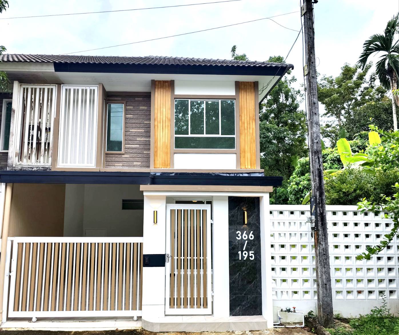 ทาวน์เฮ้าส์ขาย แปลงมุม ถลาง ภูเก็ต 3 ห้องนอน ราคา 3.99 ล้าน