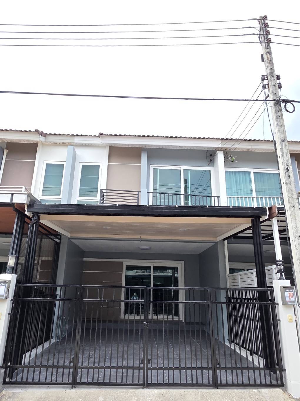 ทาวน์เฮ้าส์ขาย 3 ห้องนอน ศุภาลัย พรีโม่ กู้กู ภูเก็ต 3.79 ล้าน