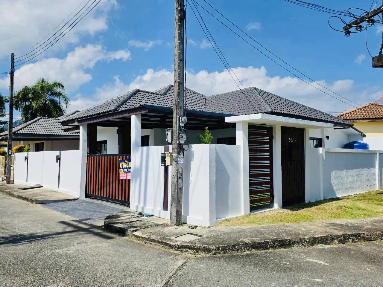 บ้านเดี่ยวขาย หลังมุม ป่าคลอก ภูเก็ต 3 ห้องนอน ราคา 4.29 ล้าน