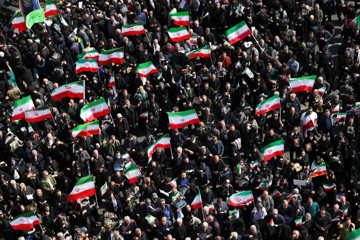 İran Savaşı Nasıl Görüyor? Dış Tırmanma, İç Konsolidasyon