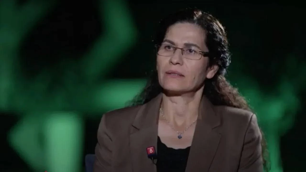 Şam Görüşmelerinde Perde Arkası: Kürtlerin Anayasa Talebi ve Entegrasyonun Zorlu Yolu