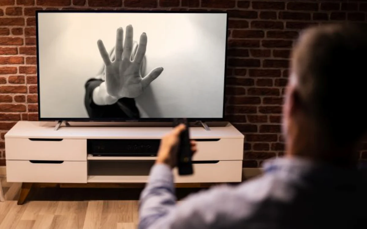 Toplumsal Çürümeye Ayna Tutan Araştırma: Dizilerin Yüzde 97'si Psikolojik Şiddet İçeriyor, Halkın Yüzde 41'i Rahatsız Değil!