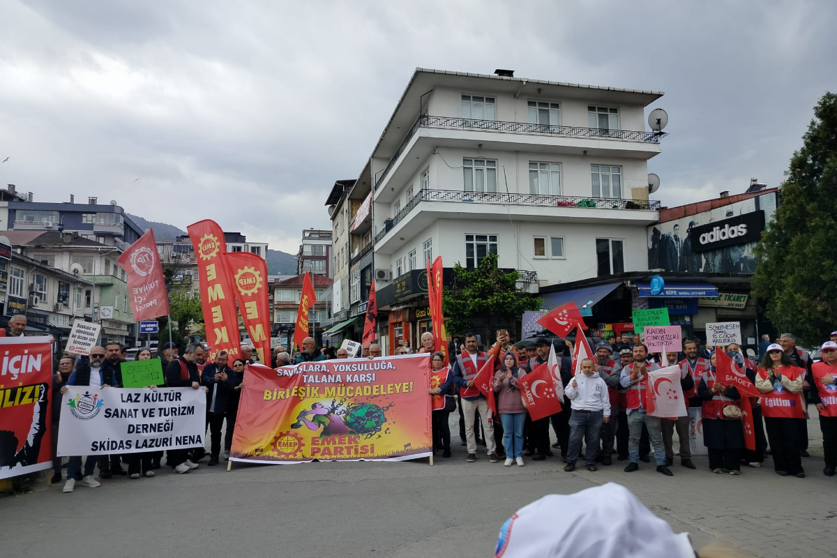 Arhavi'den Yükselen Ses: Emekçiler Yoksulluğa ve Savaşa Karşı Birleşik Mücadele Çağrısı Yaptı!