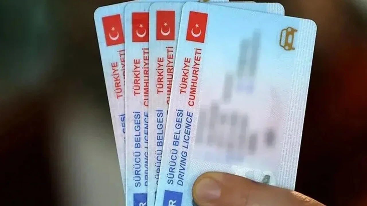 B Sınıfı Ehliyet Sahiplerine Yeni Motosiklet Sınırı: 250 CC'ye Yükseltiliyor