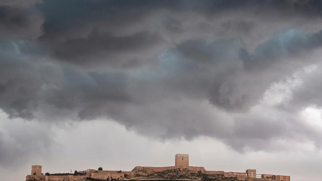 Üsküp'te Hava Kirliliği Alarmı: Halkın Sağlığı Tehdit Altında, Yetkililer Nerede?